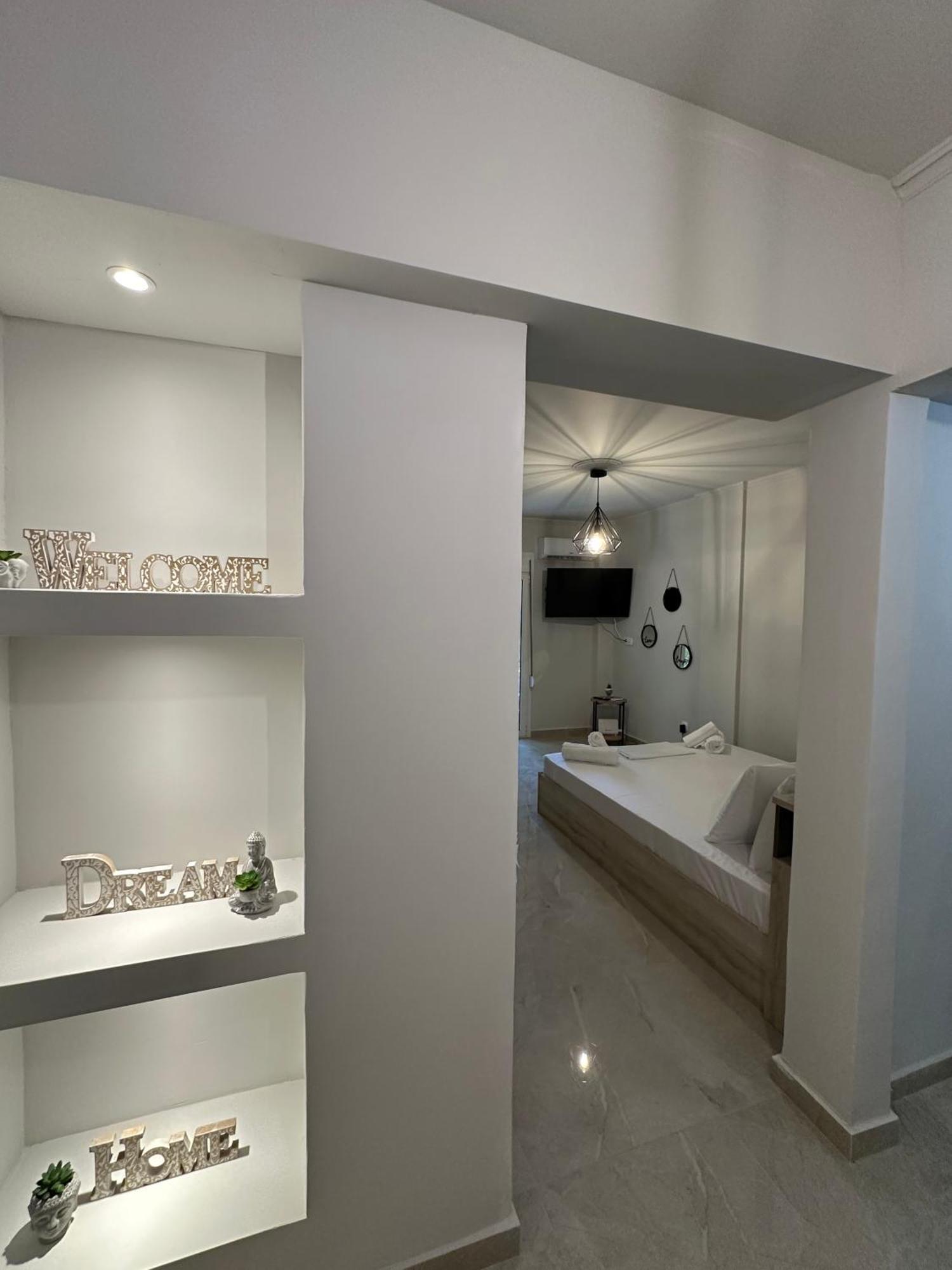 Appartement Just For Two à Athènes Extérieur photo