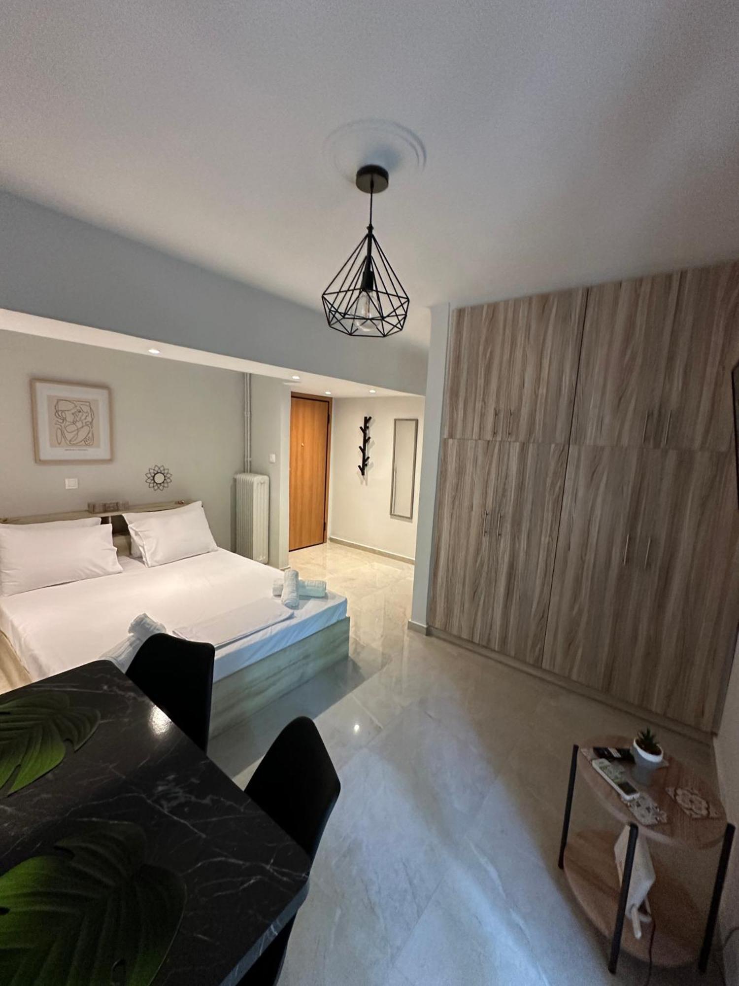 Appartement Just For Two à Athènes Extérieur photo