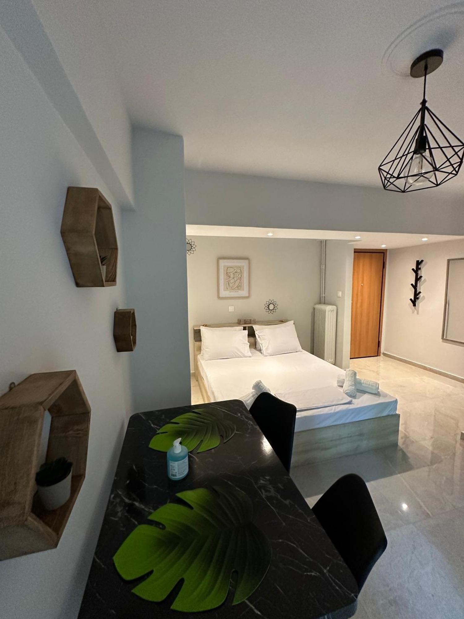 Appartement Just For Two à Athènes Extérieur photo