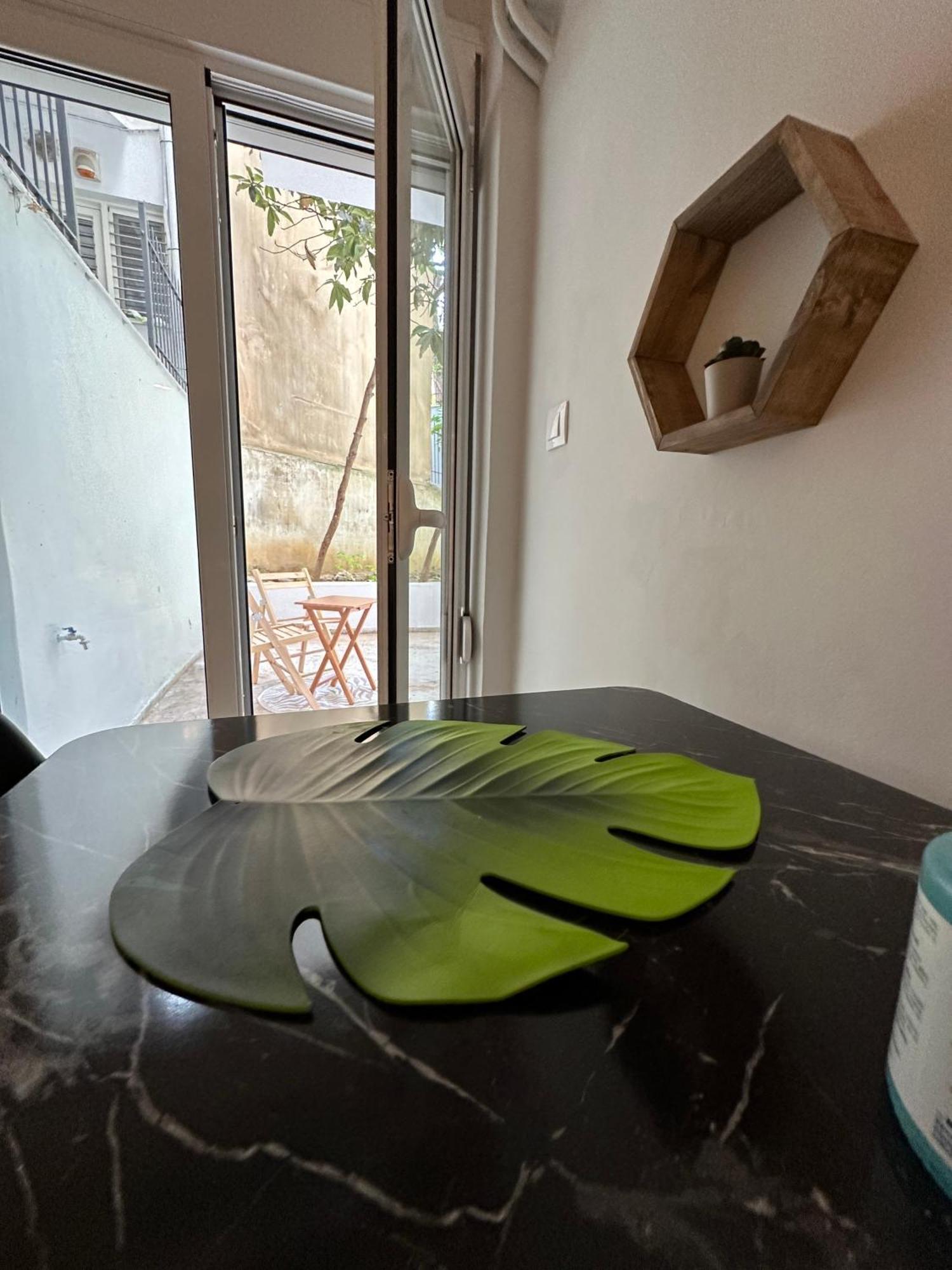 Appartement Just For Two à Athènes Extérieur photo