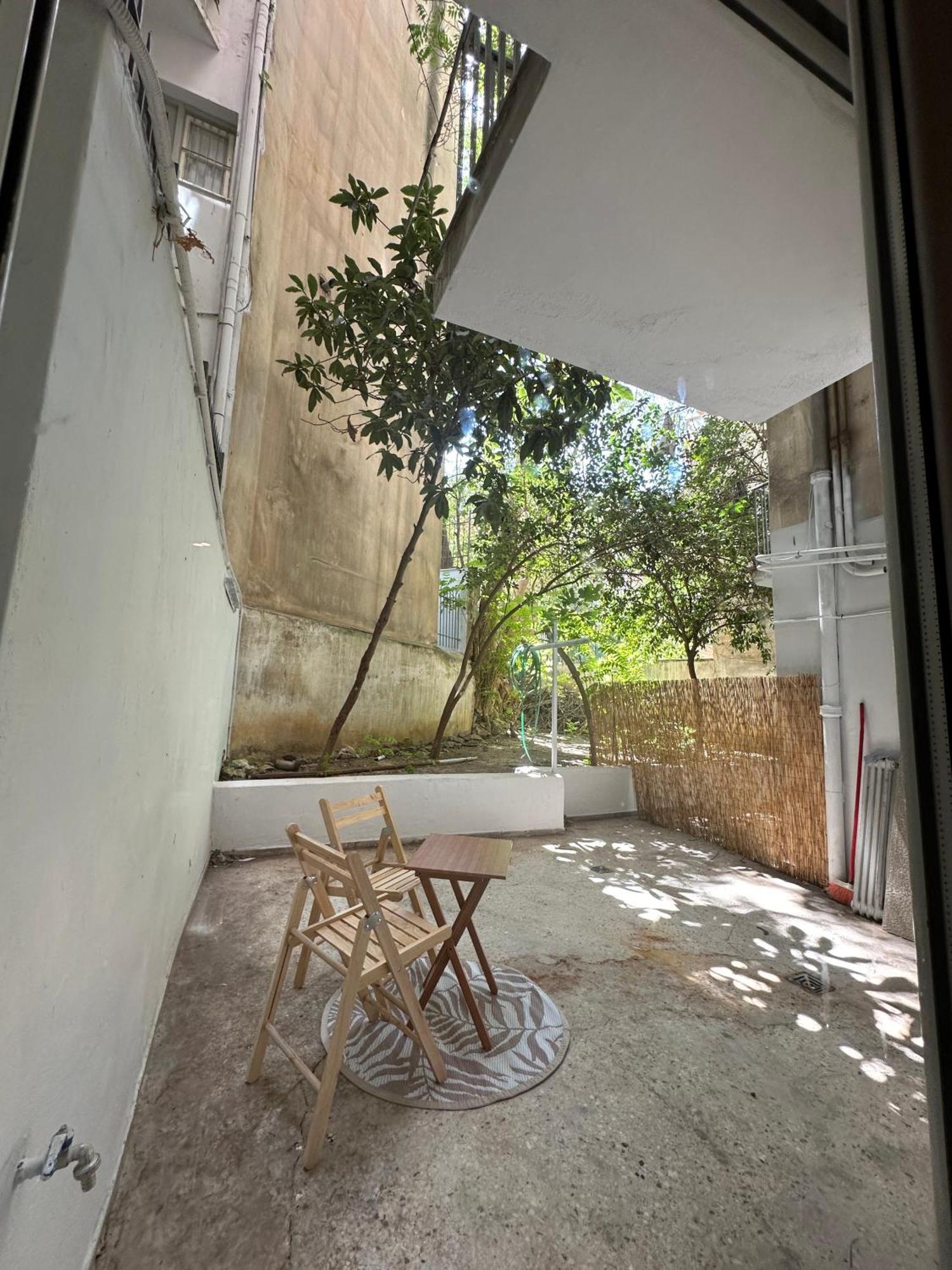 Appartement Just For Two à Athènes Extérieur photo