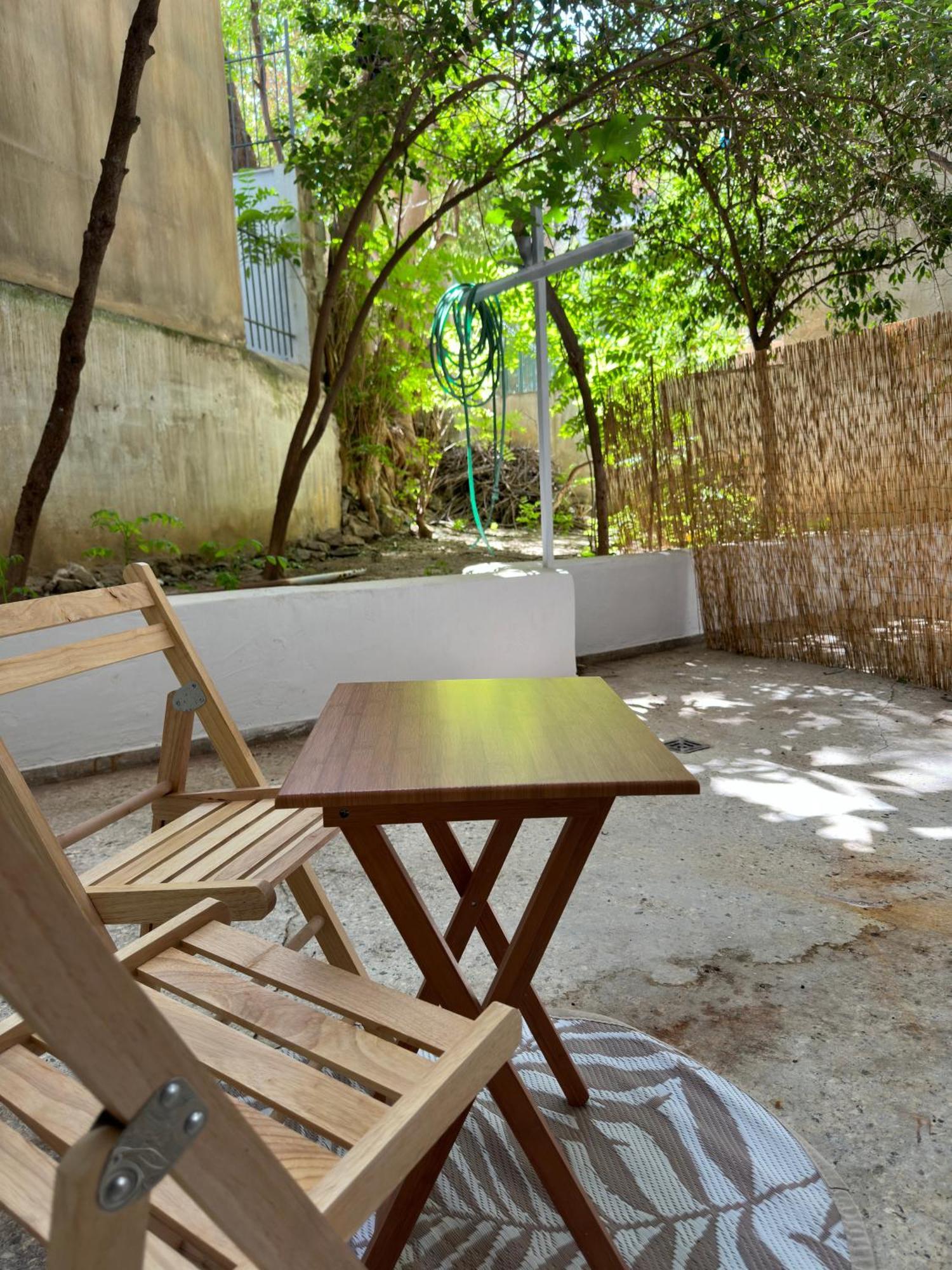 Appartement Just For Two à Athènes Extérieur photo