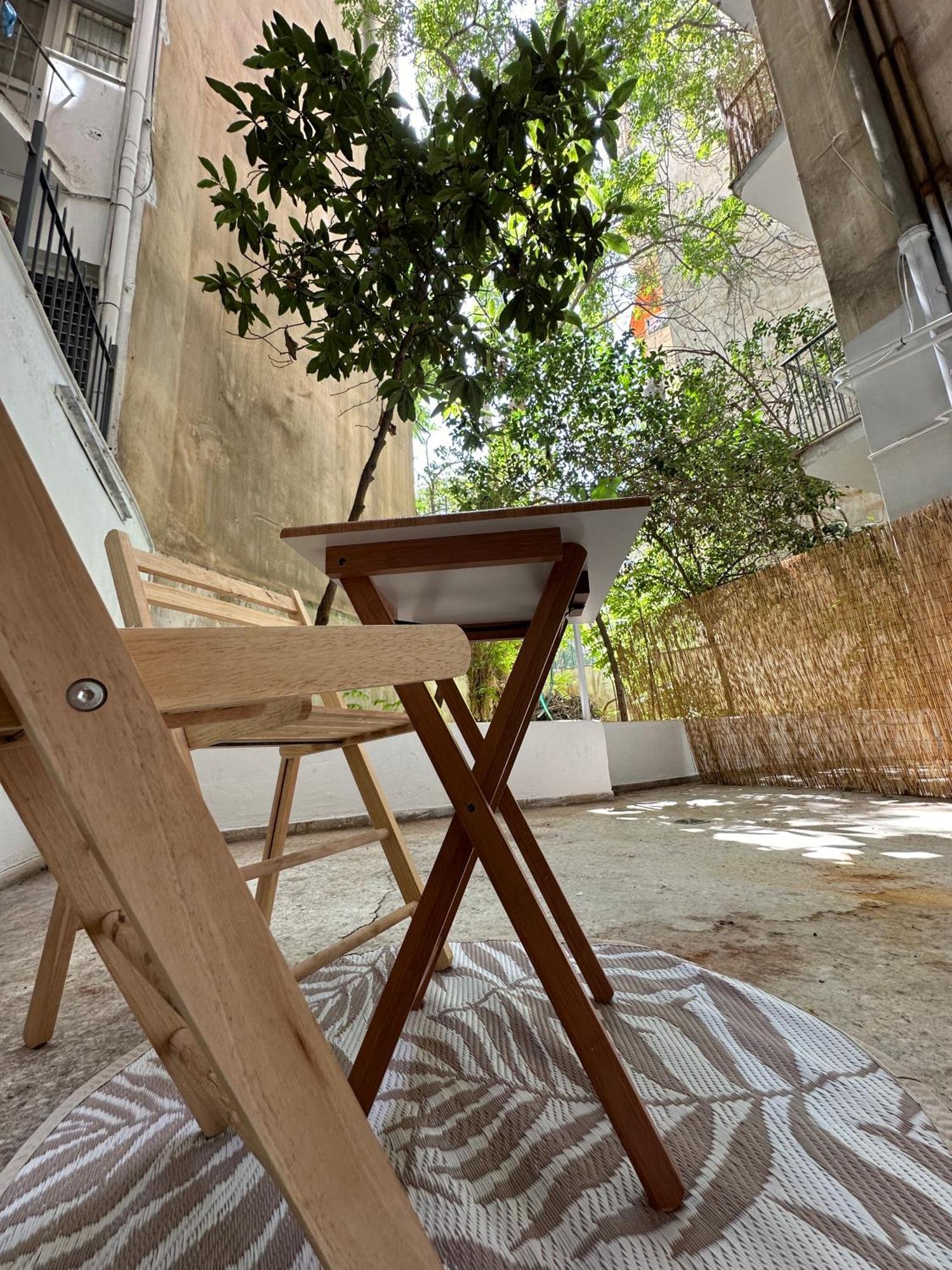 Appartement Just For Two à Athènes Extérieur photo